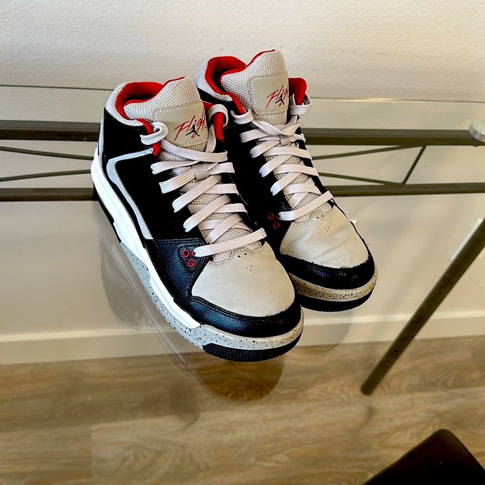 Youth Jordan’s